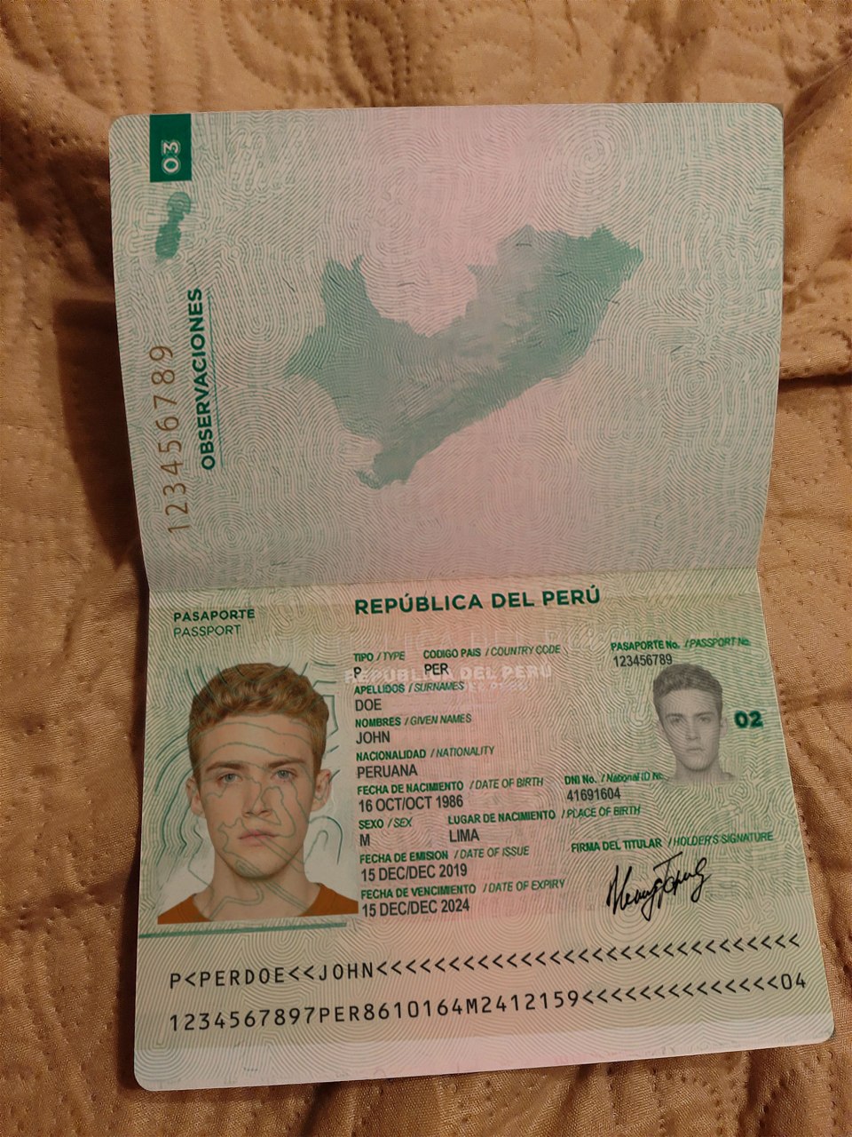 Peru passport Online Generator